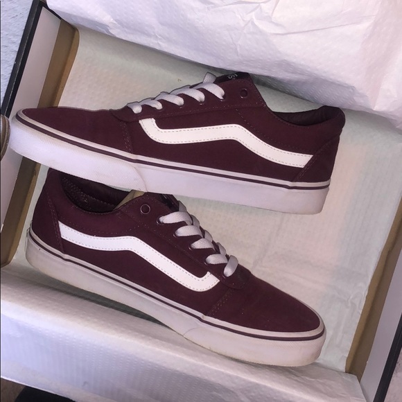 Vans Shoes - Vans women’s burgundy shoe